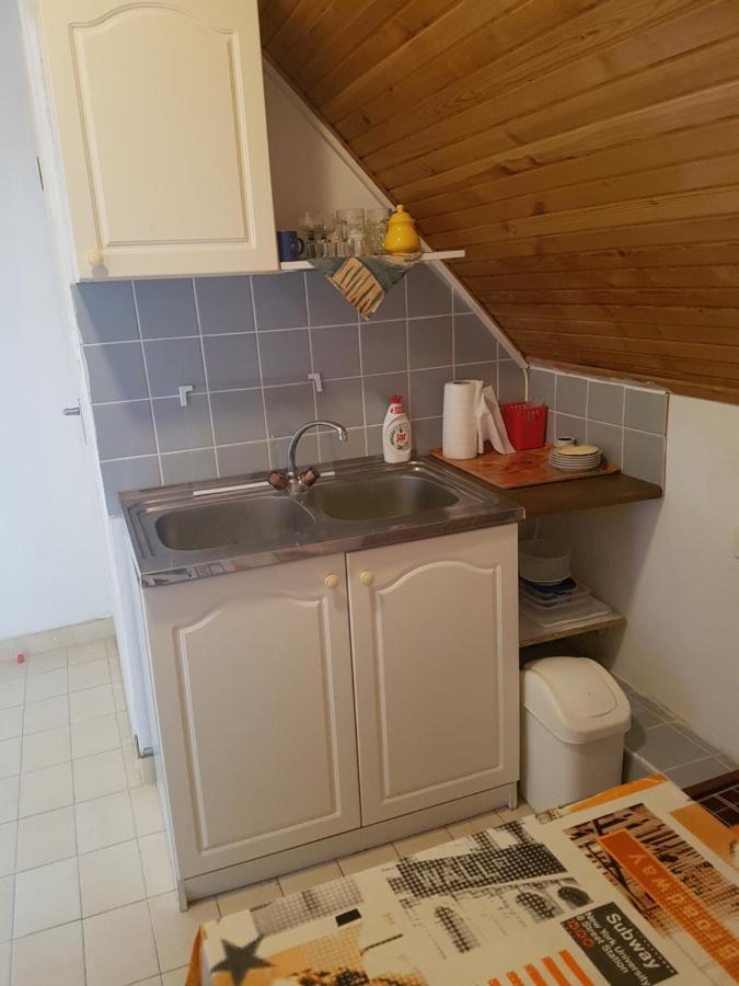 Kriszta Apartmanhaz Lejlighed Balatonlelle Eksteriør billede